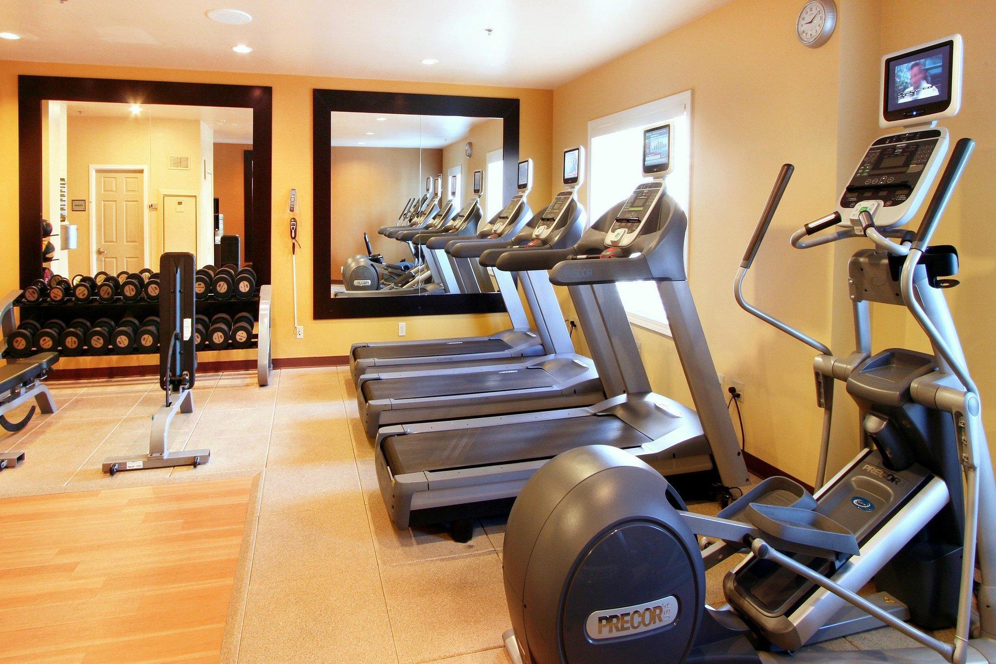 Doubletree Suites By Hilton At The Battery Atlanta Смирна Съоръжения снимка