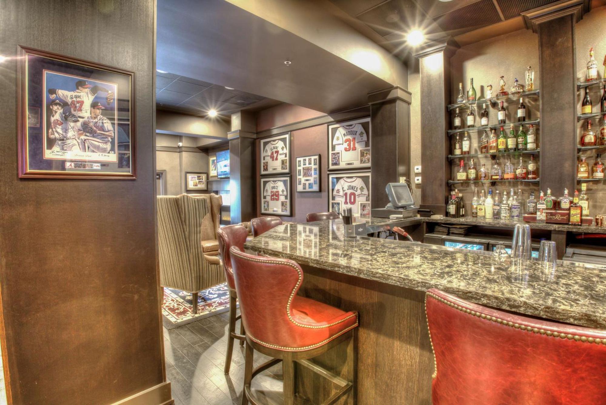 Doubletree Suites By Hilton At The Battery Atlanta Смирна Екстериор снимка