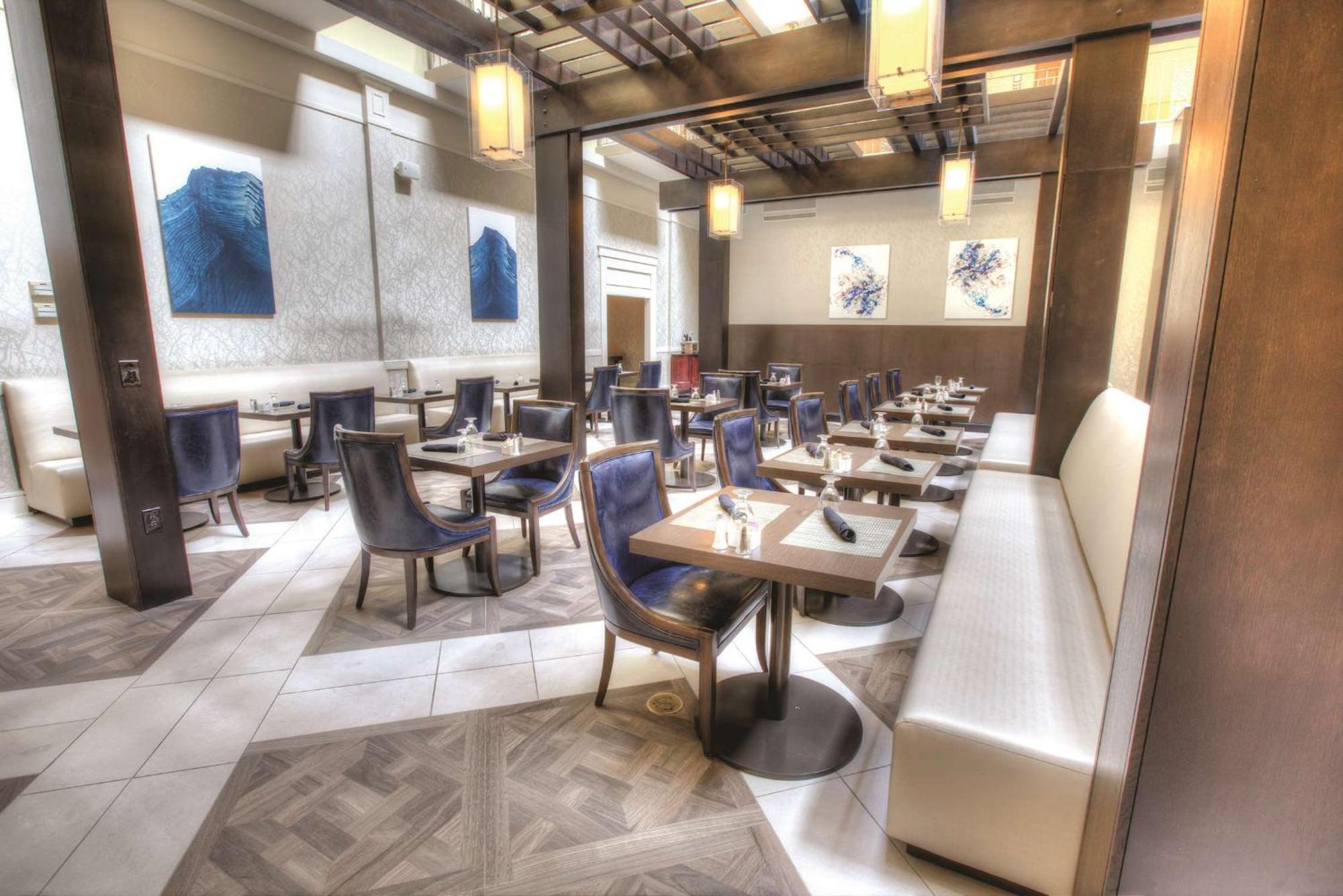 Doubletree Suites By Hilton At The Battery Atlanta Смирна Екстериор снимка